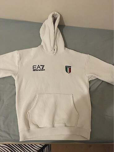 Swetshirt İtalya Ea7 S beden