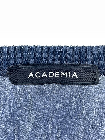 s Beden mavi Renk Academia Bluz %70 İndirimli.