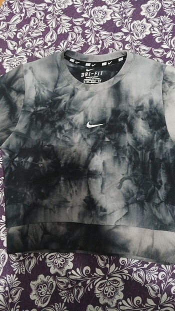 Nike'ın orijinal üstü
