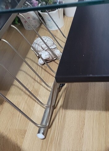 Diğer Cam sehpa metal ayaklı