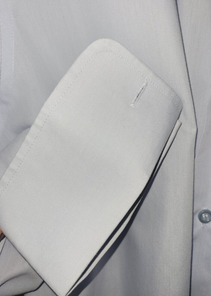 Açık mavi erkek gömleği s beden kol düğmeli model - Görsel 5