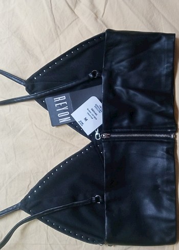 Deri Siyah V Yakalı Strappy Bustiyer - Görsel 3