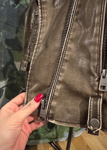 Kadın Deri Biker Ceket - PULL&BEAR - Görsel 3