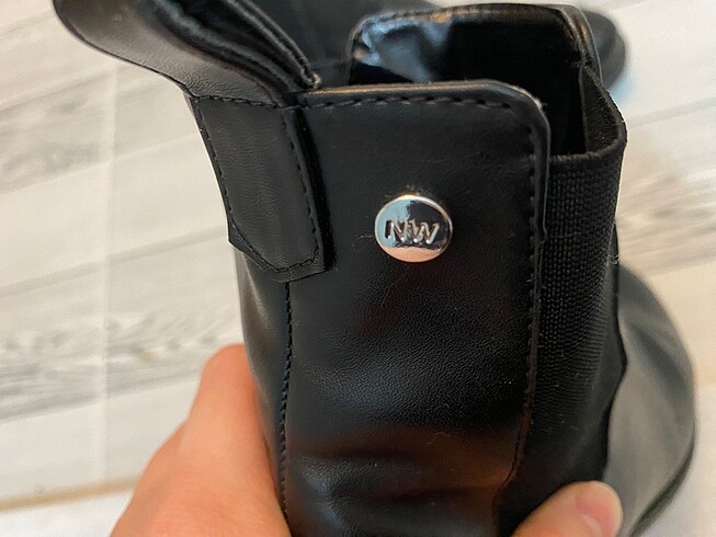 36 Beden Nine West bot chelsea bot kısa çizme bilekte çizme