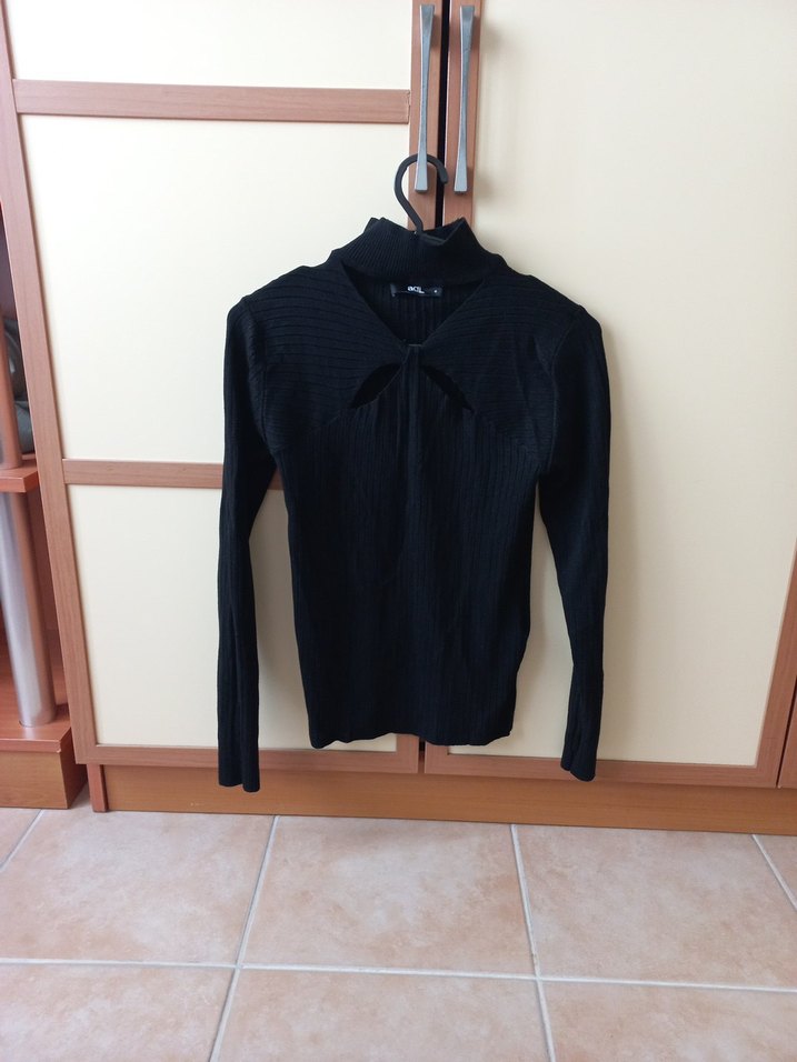 AdL Siyah Önü Detaylı Bogazli Kazak - Görsel 2