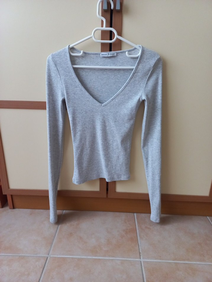 Bershka Uzun Kollu V Yaka Tshirt - Görsel 5