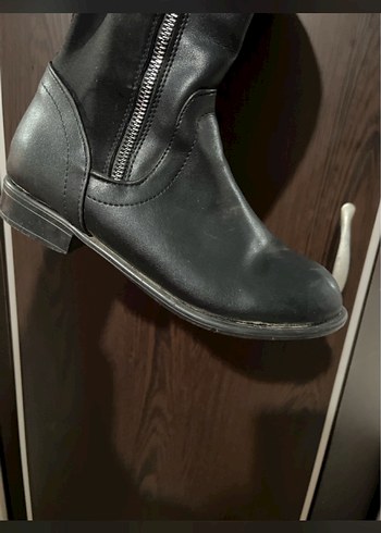 Siyah Deri Dizüstü Fermuarlı Çizme - Görsel 3