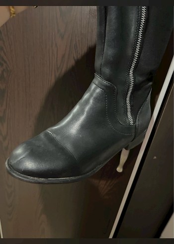 Siyah Deri Dizüstü Fermuarlı Çizme - Görsel 2
