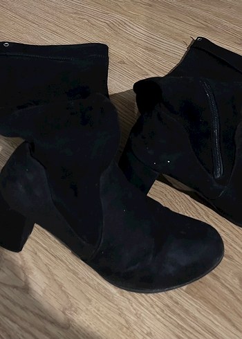 Siyah Süet  Dizüstü kalın topuklu Bot - Görsel 2