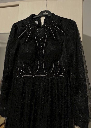 Uzun Siyah taşlı Nakışlı Abiye Elbise - Görsel 2