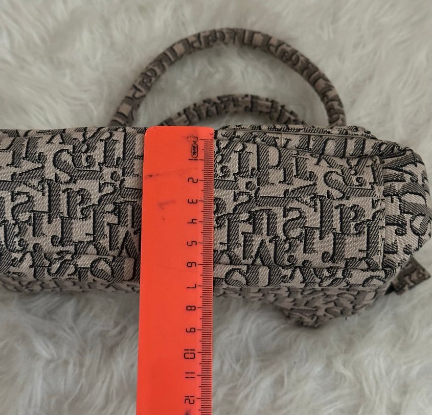 stradivarius kol çantası - Görsel 5