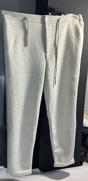 ZARA JAGER PANTOLON