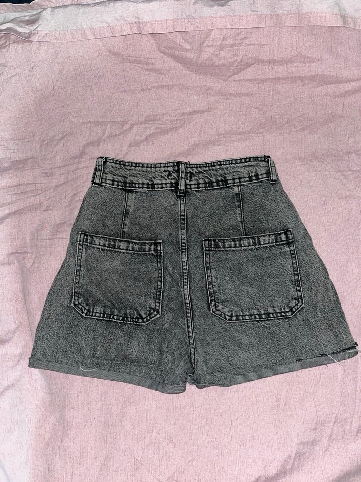 Gri  Mini Kot Şort
xs-s - Görsel 2