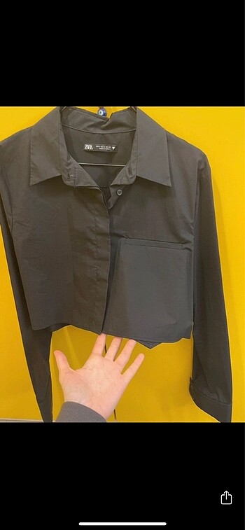 Zara Zata crop gömlek