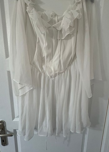 Beyaz Mini Elbise - Görsel 3