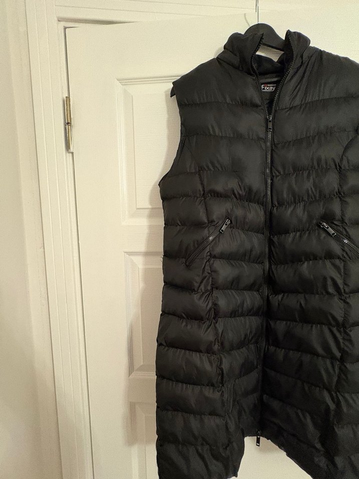 Siyah Fermuarlı Uzun Kadın Yelek - Görsel 3