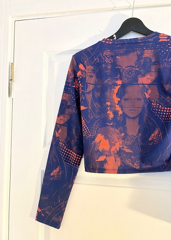 Uzun Kollu Baskılı Kadın Bluz - Görsel 4