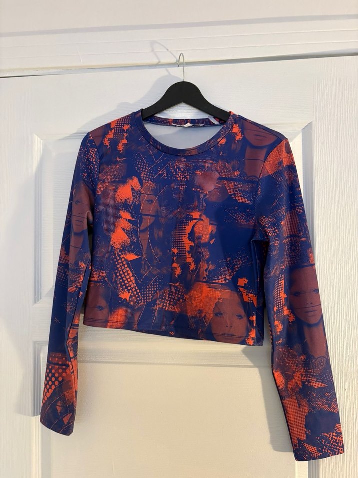 Uzun Kollu Baskılı Kadın Bluz - Görsel 5