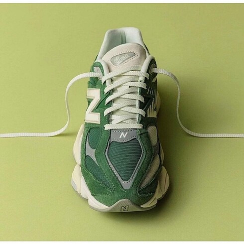 New Balance New Balance 9060 Nori