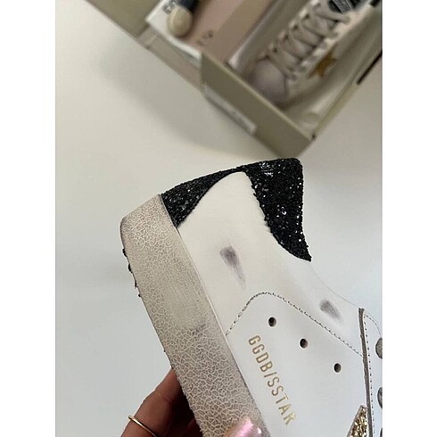 38 Beden Golden Goose Silver Gold Black