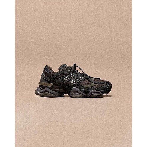 New Balance 9060 Blacktop