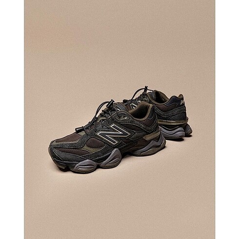 New Balance New Balance 9060 Blacktop