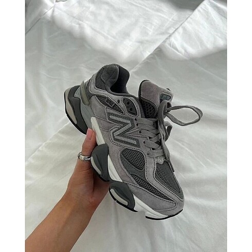 New Balance 9060 Moonrock