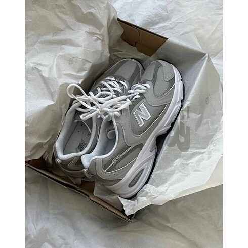 New Balance 530 Raincloud grey