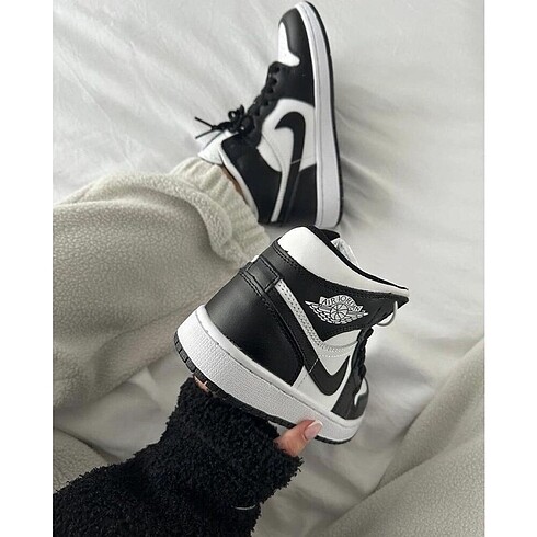 37 Beden Nike Air Jordan High Black White