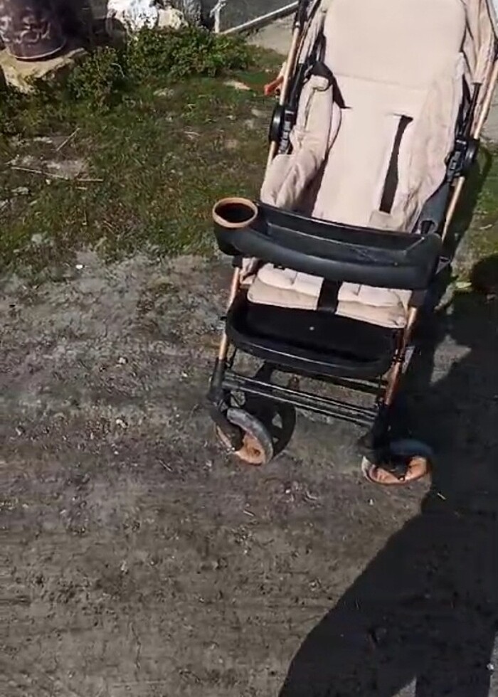 Ç bebek arabası - Görsel 3