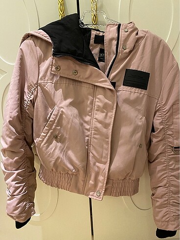 Bershka Bershka pembe bomber mont