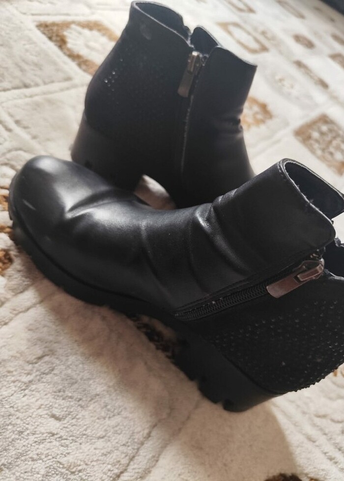 Kadın taşlı bot - Görsel 5