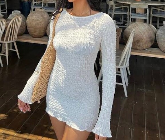 beyaz plaj elbisesi