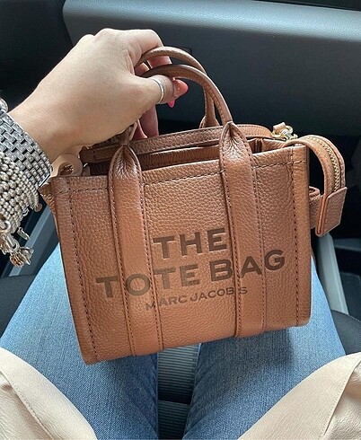 Marc Jacobs Avrupa?dan kapınıza 0 orjinal