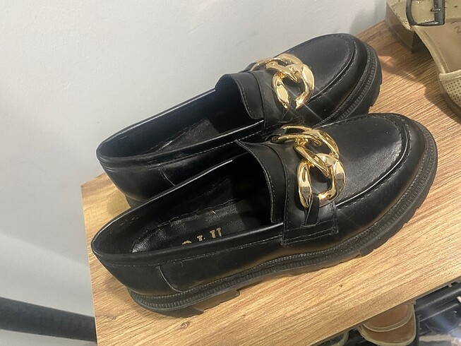 Loafer ayakkabı