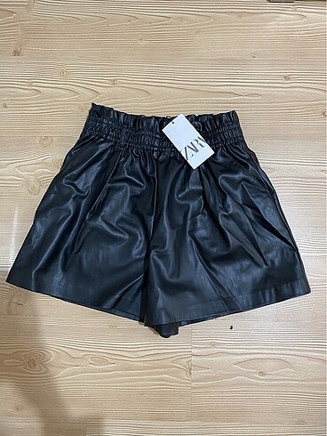 Zara deri şort - Görsel 2