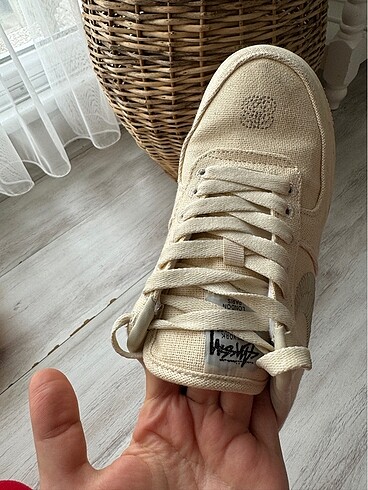 38,5 Beden Nike bej ayakkabı