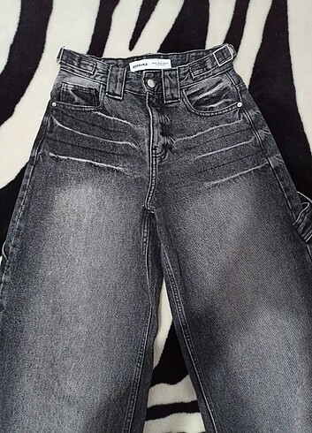 32 Beden BERSHKA AYARLANABİLİR BEL BAGGY