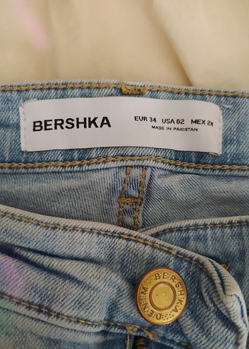 Bershka Mavi Kadın Düğmeli Midi Boy Denim Pantolon