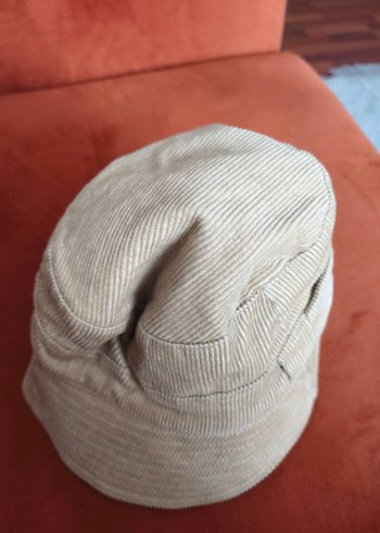 Benetton şapka kadife camel kadın şapka