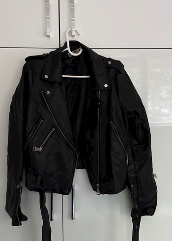 Kadın Siyah Deri Biker Ceket