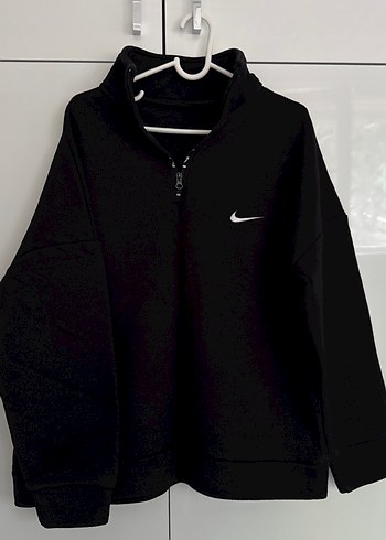 Siyah Yarım Fermuarlı Kadın Sweatshirt