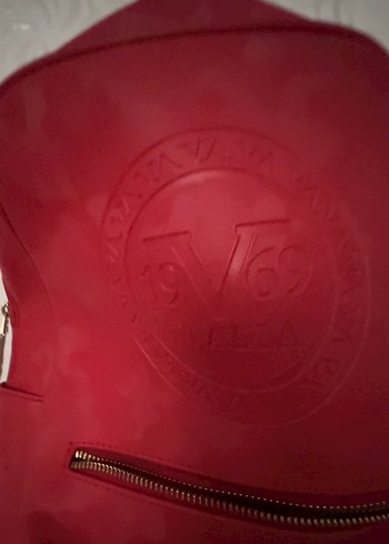 Kırmızı sırt çantası - Görsel 3