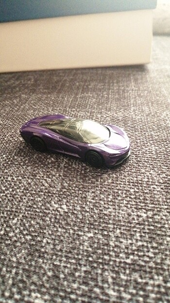 Beden Hotwheels