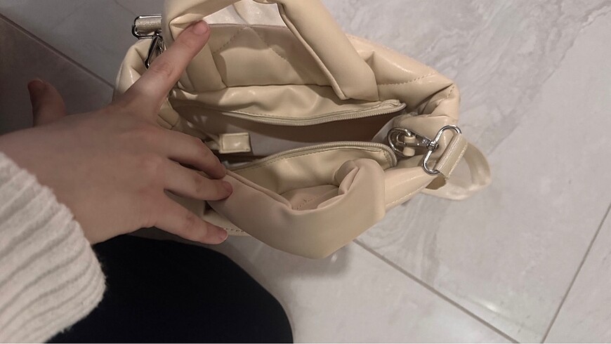 Krem askılı çanta - Görsel 2