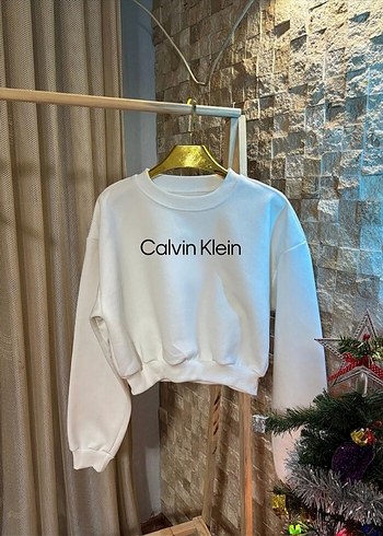 Calvin Klein Beyaz Kadın Örme Sweatshirt