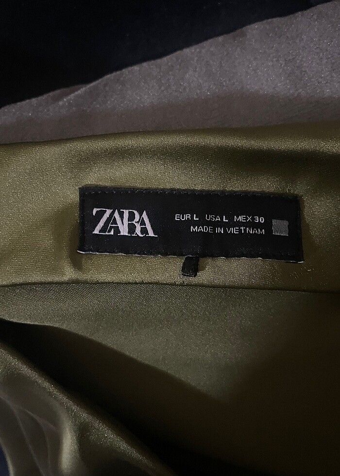 Zara saten etek - Görsel 3