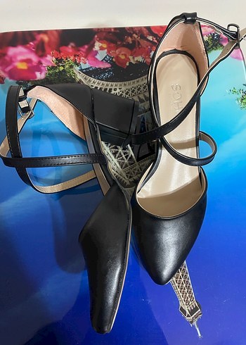Siyah Kadın Topuklu Ayakkabı - Görsel 3