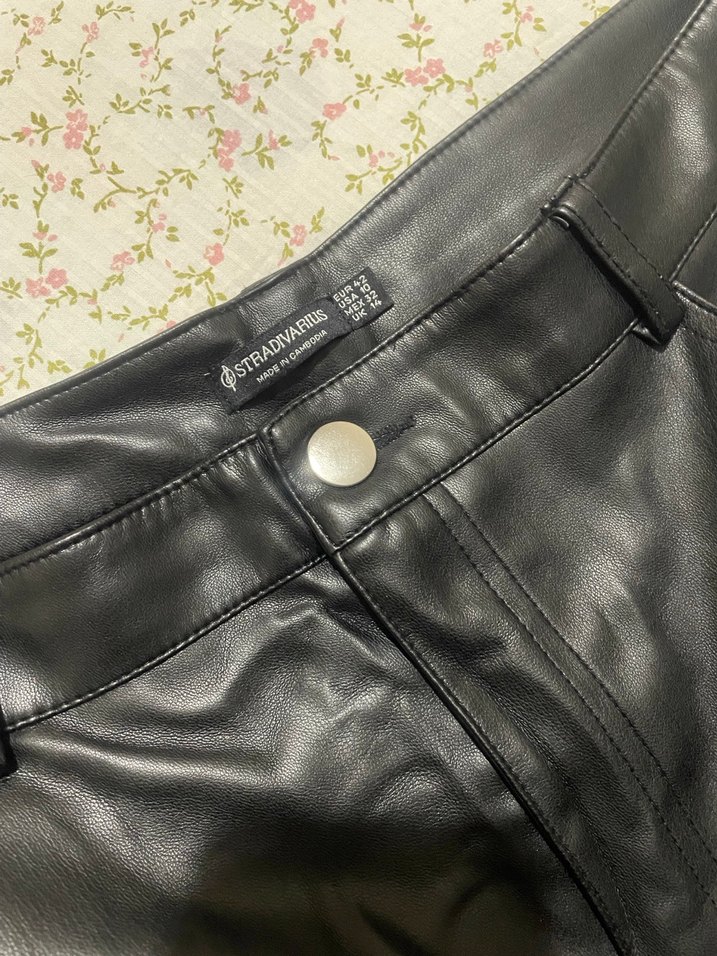 Stradivarius kadın deri pantolon - Görsel 2