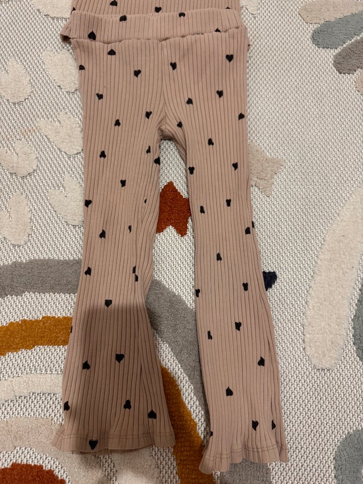 Uzun Kollu Örgü Kahverengi Bebek Kız Takımı - Görsel 2